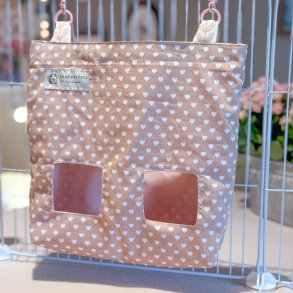 H�ypose - Beige med hjerter